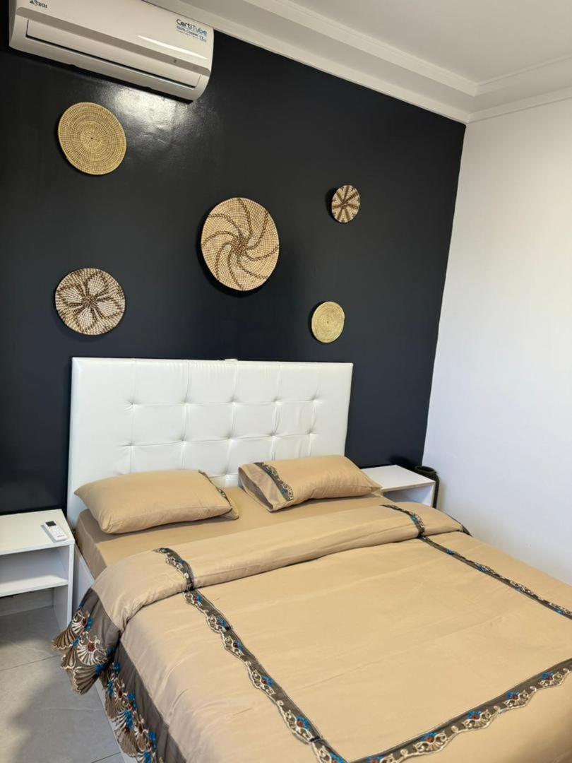 Luxueux Appartements - 2 Pieces Ou 4 Pieces - Quartiers Prises D'Almadies Et Ngor" Dakar Exterior foto