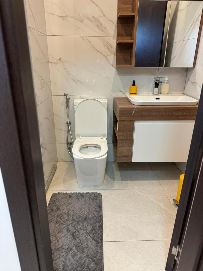 Luxueux Appartements - 2 Pieces Ou 4 Pieces - Quartiers Prises D'Almadies Et Ngor" Dakar Exterior foto